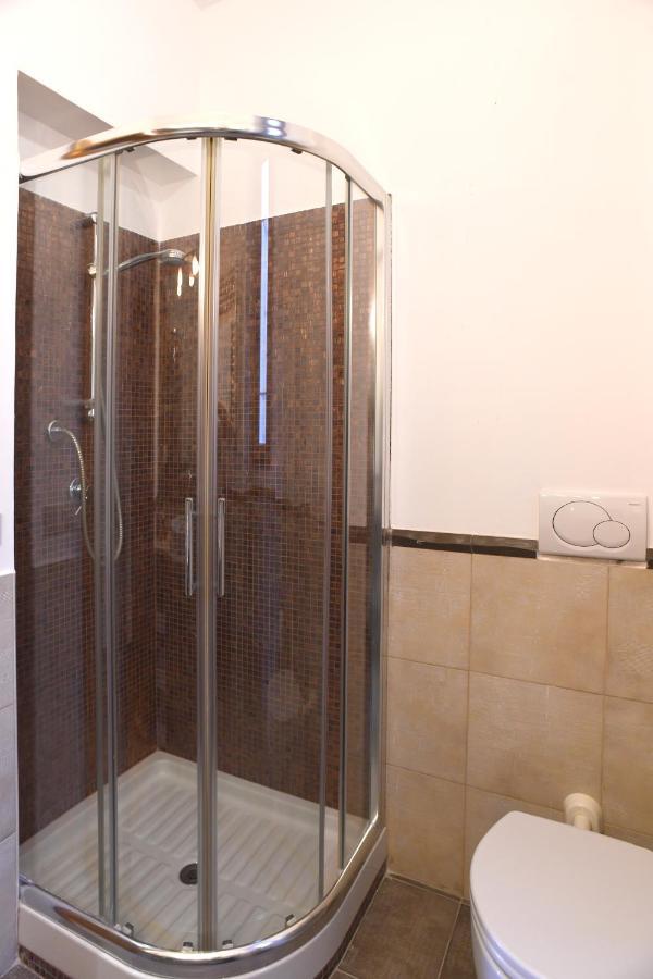 Domus Laura In Trastevere Рим Екстериор снимка